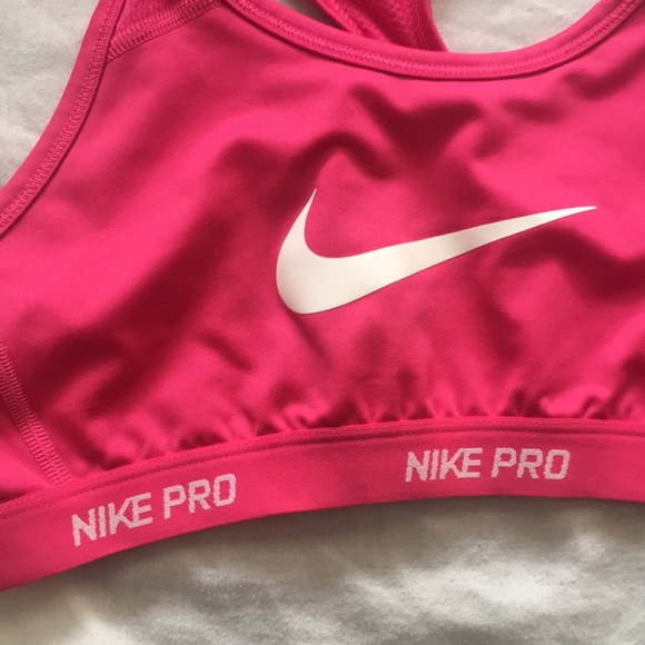Nike sports bra - Picture 3 of 5